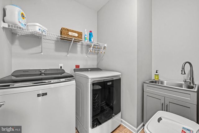 110 BATTERY POINT DR, Fredericksburg, VA 22406