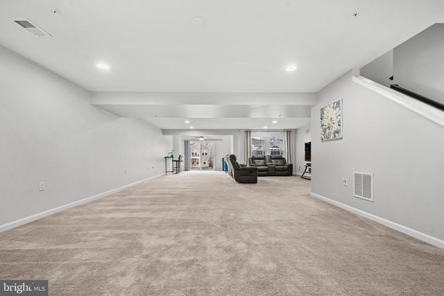 110 BATTERY POINT DR, Fredericksburg, VA 22406