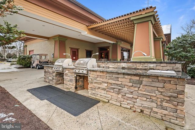 110 BATTERY POINT DR, Fredericksburg, VA 22406