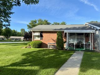 896 Andover Court, Grand Rapids, MI 49508