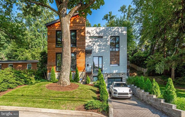 2927 ARIZONA AVE NW, Washington, DC 20016