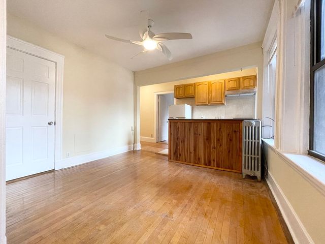 1269 Commonwealth Ave 4, Boston, MA 02134