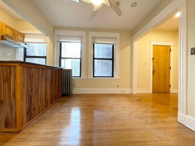 1269 Commonwealth Ave 4, Boston, MA 02134