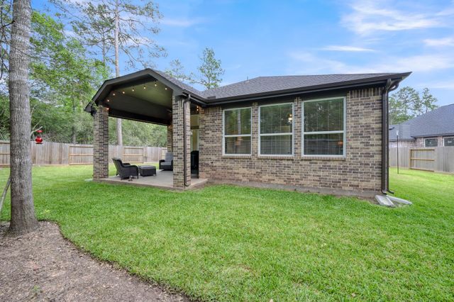 251 Garden Rose Trail, Willis, TX 77318