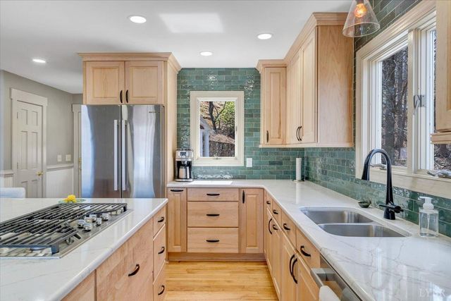 150 Waterwood Drive, Moneta, VA 24121