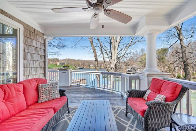 150 Waterwood Drive, Moneta, VA 24121