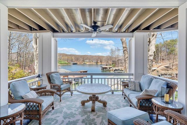 150 Waterwood Drive, Moneta, VA 24121