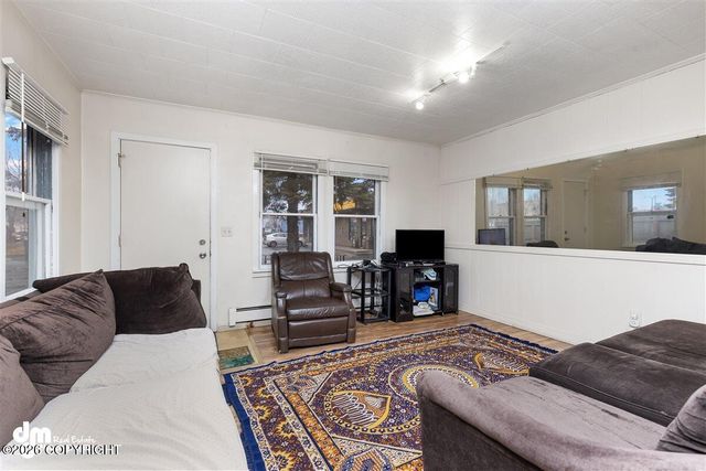 1102 W 29th Place, Anchorage, AK 99503