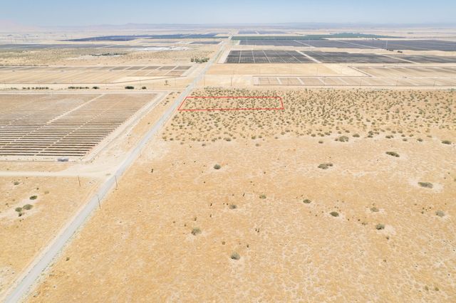 Gaskell Road, Rosamond, CA 93560