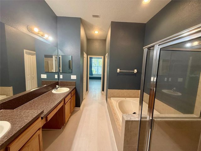 31819 BLYTHEWOOD WAY, Wesley Chapel, FL 33543