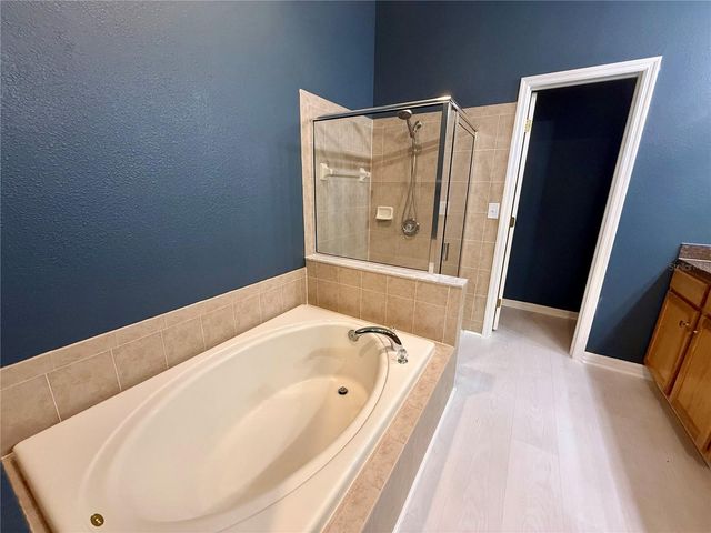 31819 BLYTHEWOOD WAY, Wesley Chapel, FL 33543