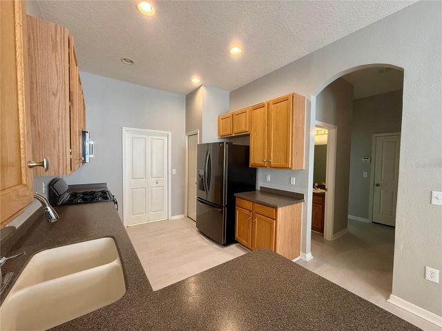 31819 BLYTHEWOOD WAY, Wesley Chapel, FL 33543