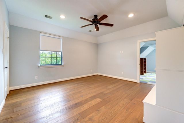 1403 Wakefield Drive, Houston, TX 77018