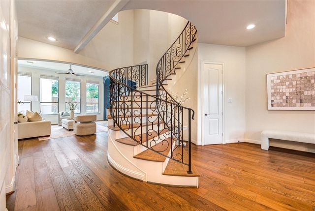 1403 Wakefield Drive, Houston, TX 77018