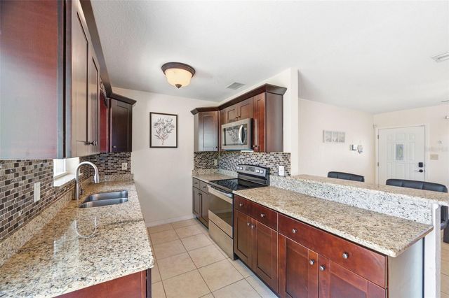 8685 MAGNOLIA DRIVE, Seminole, FL 33777