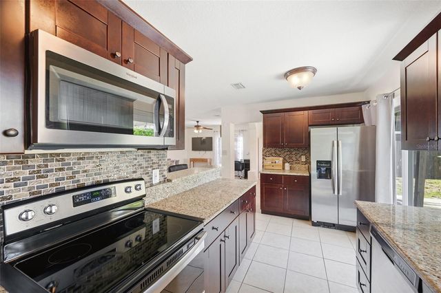 8685 MAGNOLIA DRIVE, Seminole, FL 33777