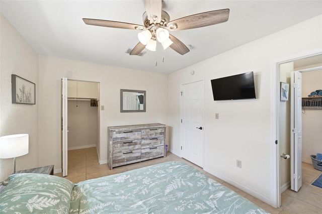 8685 MAGNOLIA DRIVE, Seminole, FL 33777