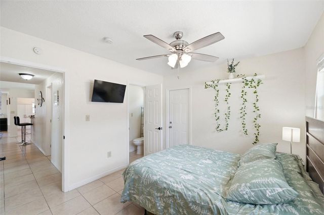 8685 MAGNOLIA DRIVE, Seminole, FL 33777