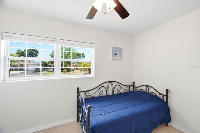 8685 MAGNOLIA DRIVE, Seminole, FL 33777