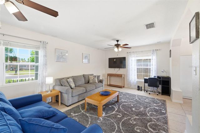 8685 MAGNOLIA DRIVE, Seminole, FL 33777