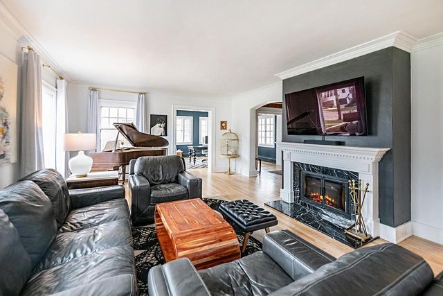1330 N 5th STREET, Sheboygan, WI 53081