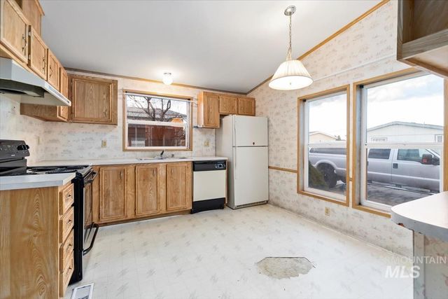 2804 Golden Rod Lane, Caldwell, ID 83605