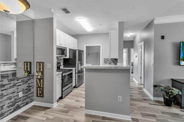 4802 51ST STREET W 1207, Bradenton, FL 34210