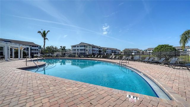 4802 51ST STREET W 1207, Bradenton, FL 34210