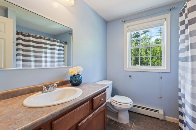 240 Old Nottingham Road, Epping, NH 03042