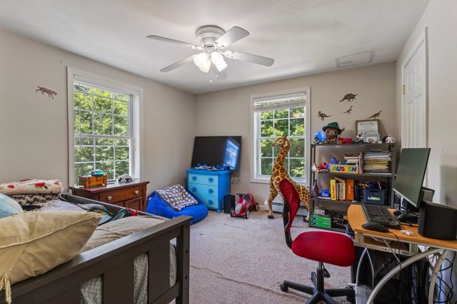 240 Old Nottingham Road, Epping, NH 03042