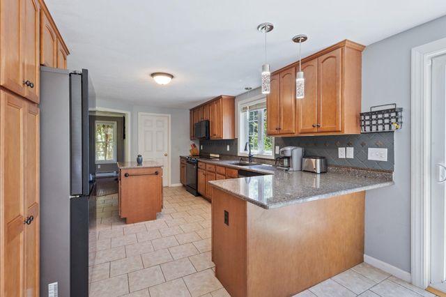 240 Old Nottingham Road, Epping, NH 03042