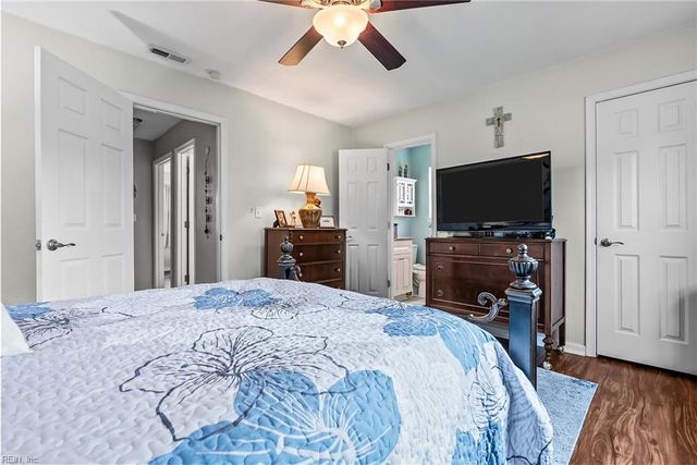 5112 Clear Lake Cir CIR, Virginia Beach, VA 23464