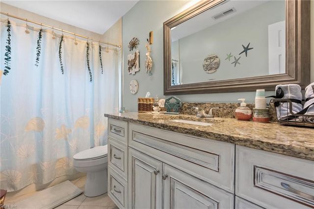 5112 Clear Lake Cir CIR, Virginia Beach, VA 23464