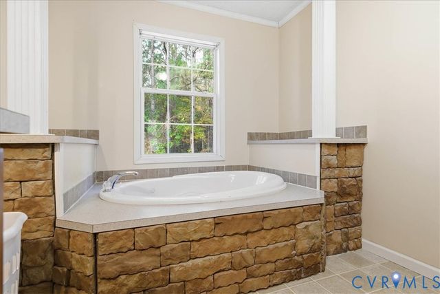 20692 Reese Rd, Dinwiddie, VA 23841