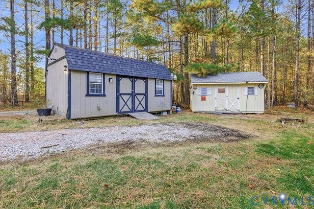 20692 Reese Rd, Dinwiddie, VA 23841