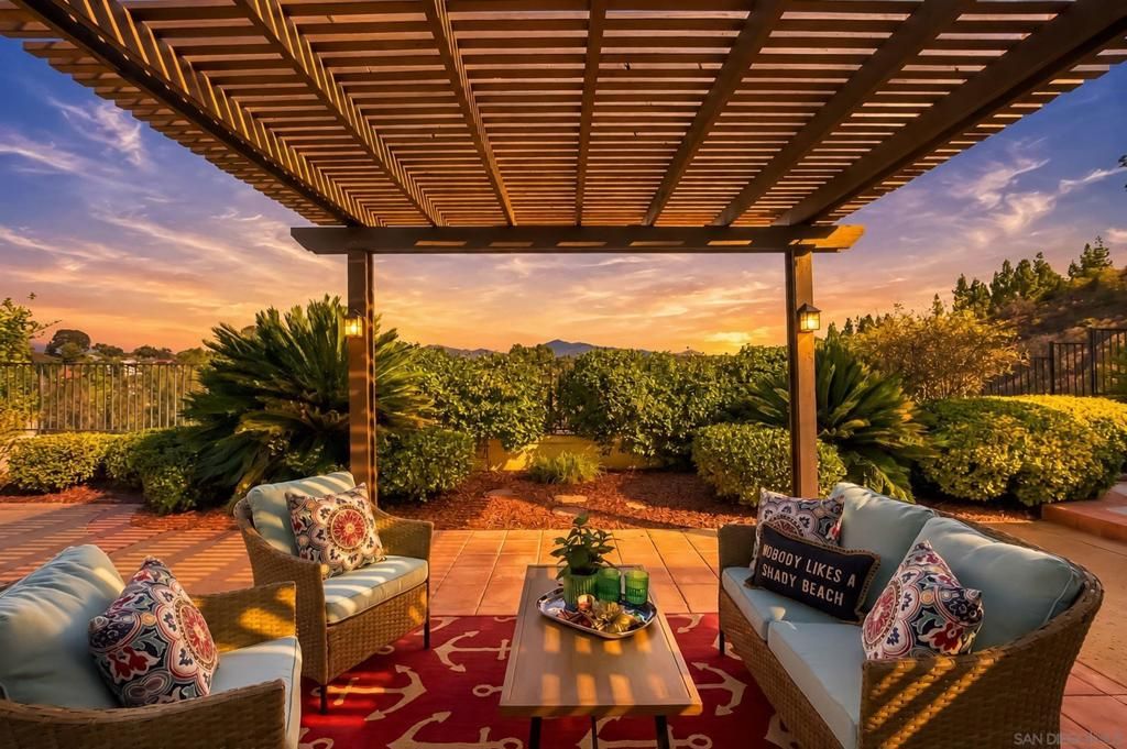 18093 Colonnades Pl, San Diego, CA 92128 — exterior