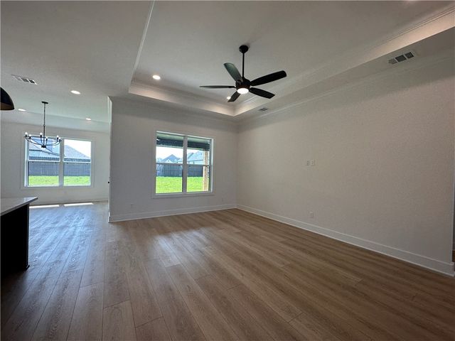 4302 Conestogo Court, Bryan, TX 77802