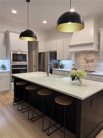 4302 Conestogo Court, Bryan, TX 77802