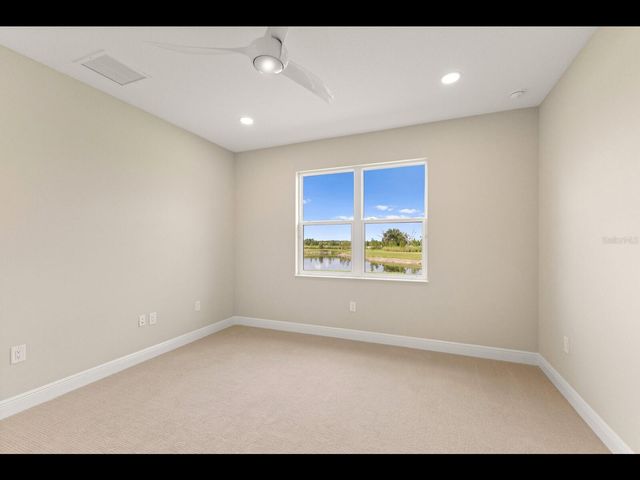 1099 WATERLINE COURT, Sarasota, FL 34240