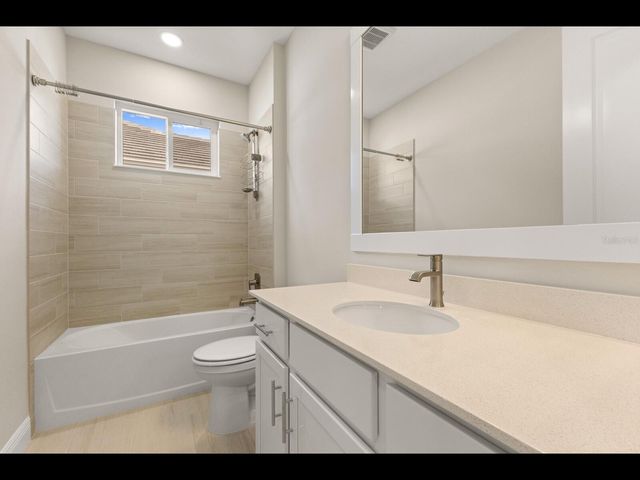 1099 WATERLINE COURT, Sarasota, FL 34240