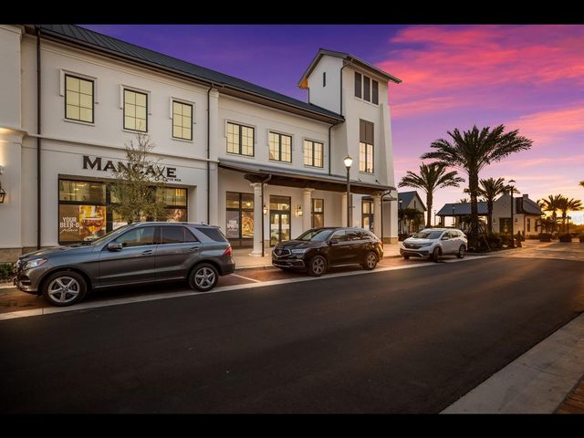 1099 WATERLINE COURT, Sarasota, FL 34240