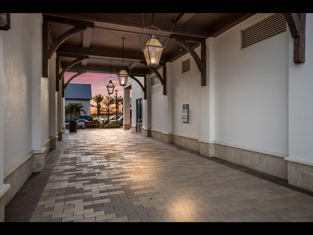 1099 WATERLINE COURT, Sarasota, FL 34240