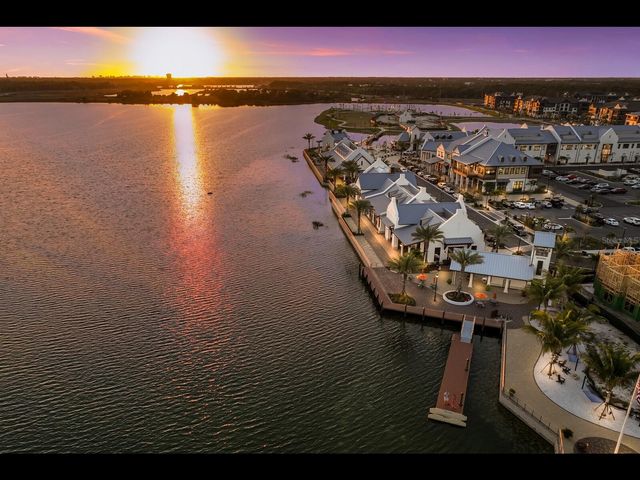 1099 WATERLINE COURT, Sarasota, FL 34240