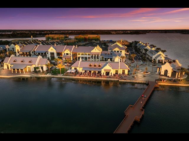 1099 WATERLINE COURT, Sarasota, FL 34240