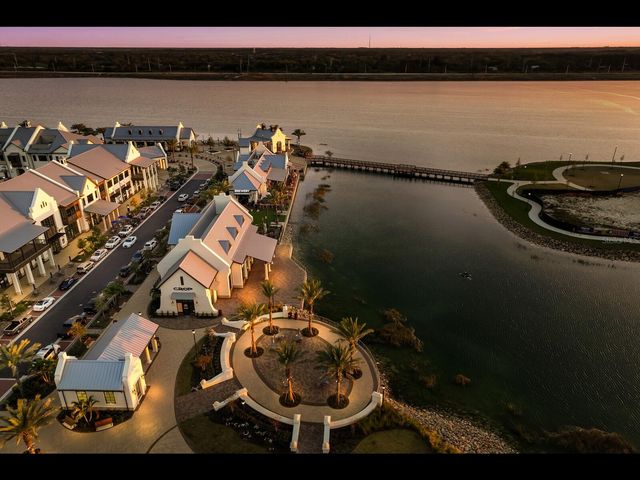 1099 WATERLINE COURT, Sarasota, FL 34240