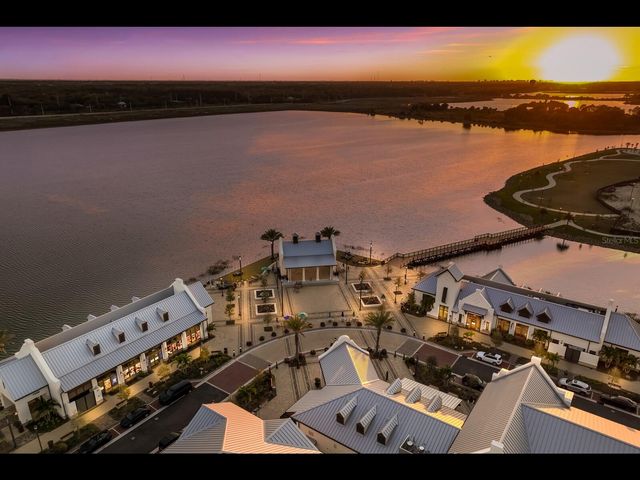 1099 WATERLINE COURT, Sarasota, FL 34240