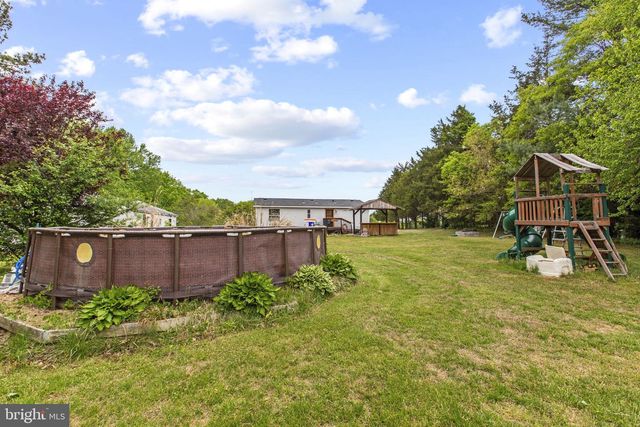 154 WORRELL LN, Colonial Beach, VA 22443