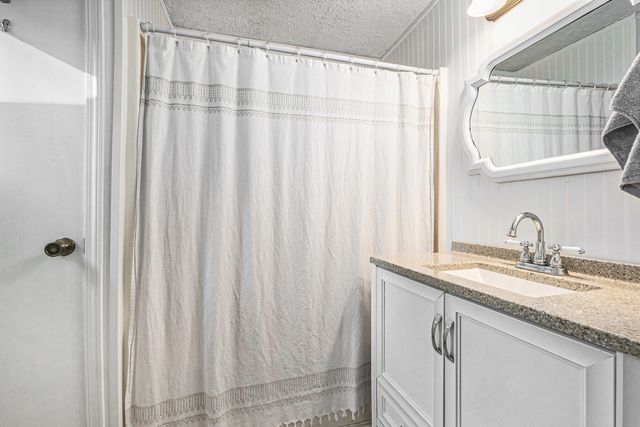 281 Ronald Street NE, Cedar Springs, MI 49319