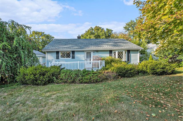 281 Ronald Street NE, Cedar Springs, MI 49319