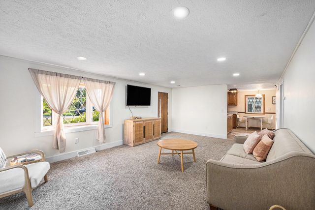 281 Ronald Street NE, Cedar Springs, MI 49319